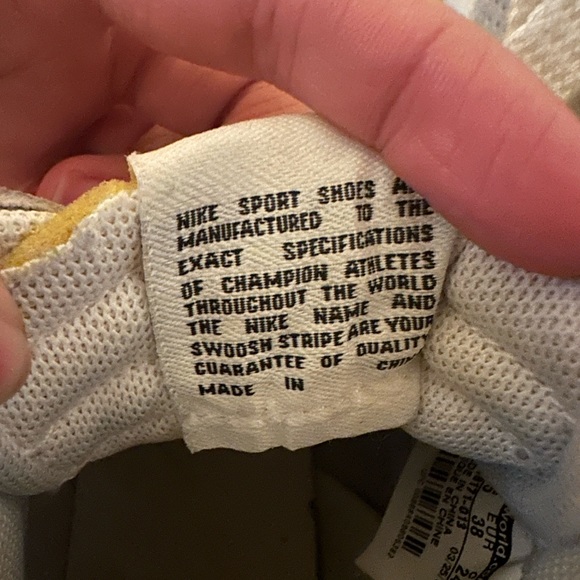 Nike Blazer Mid ‘77 Vintage Shoe - Picture 5 of 7